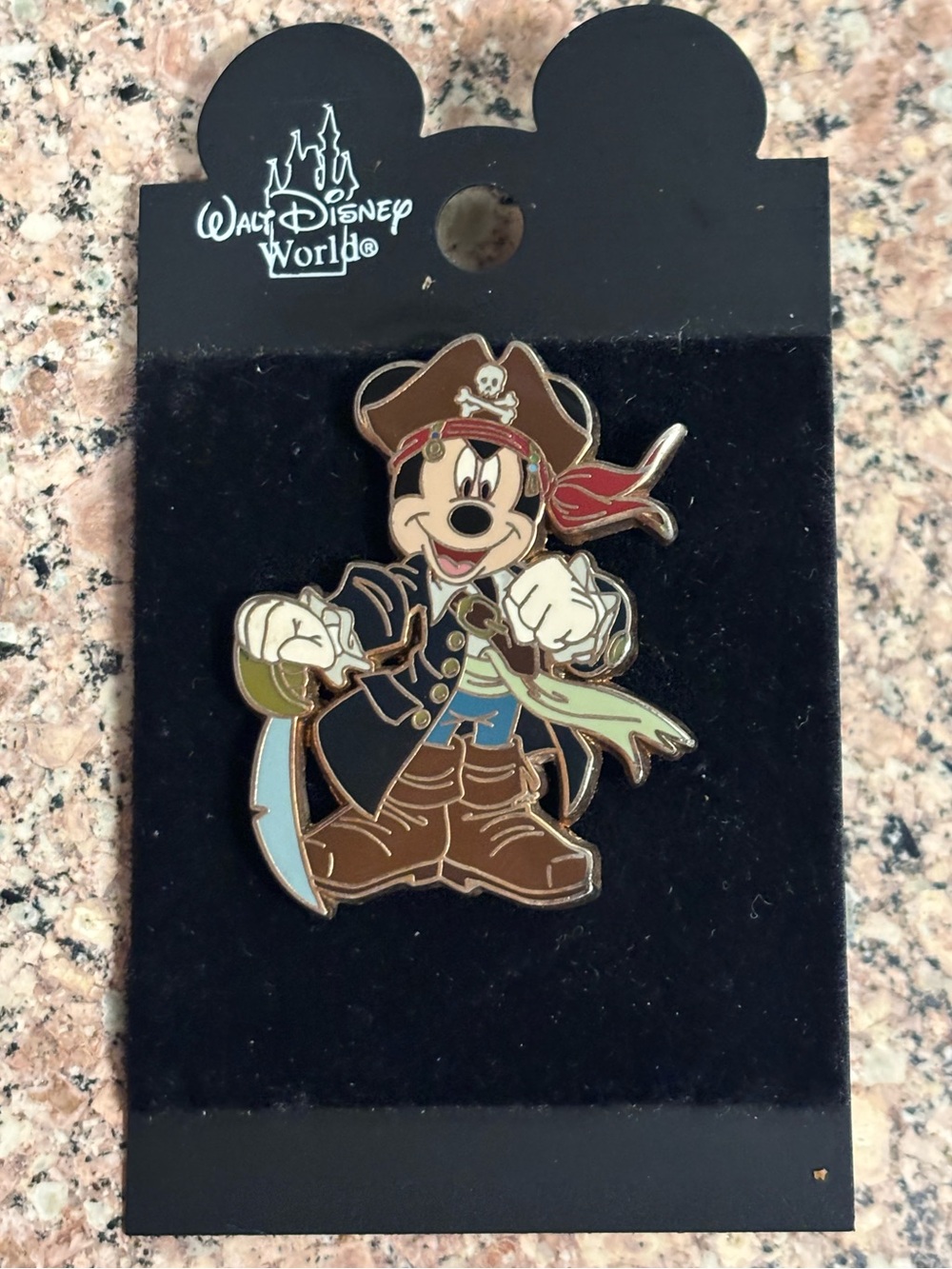Disney Pirates The Caribbean Mickey Trading Pin 2006